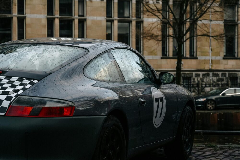 Half moderne porsche